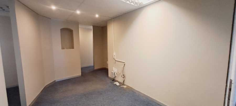 Commercial Property for Sale in Plattekloof Western Cape